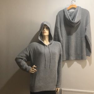 NWT. Style &CoPlus.Hoodie. Sweater Top.Color Med.Grey.